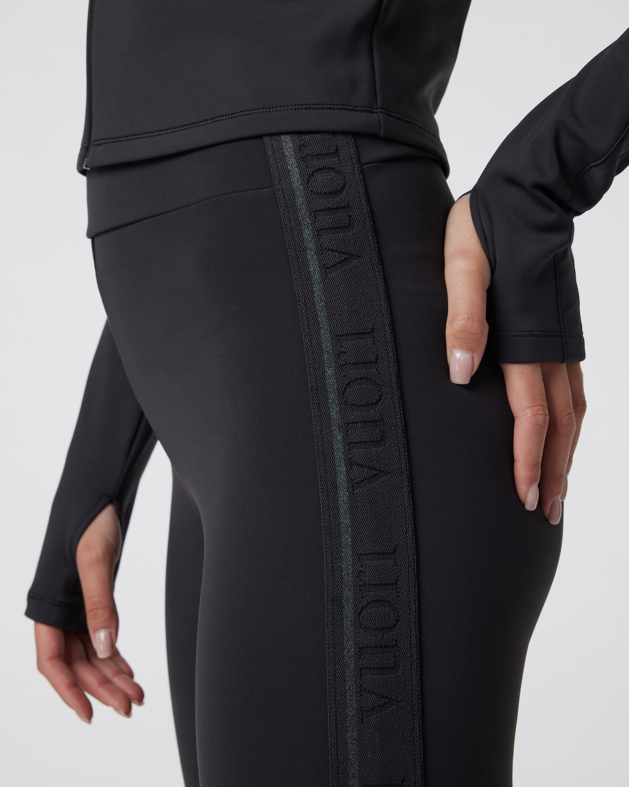 Chilled Out Stirrup Legging | Washed Black