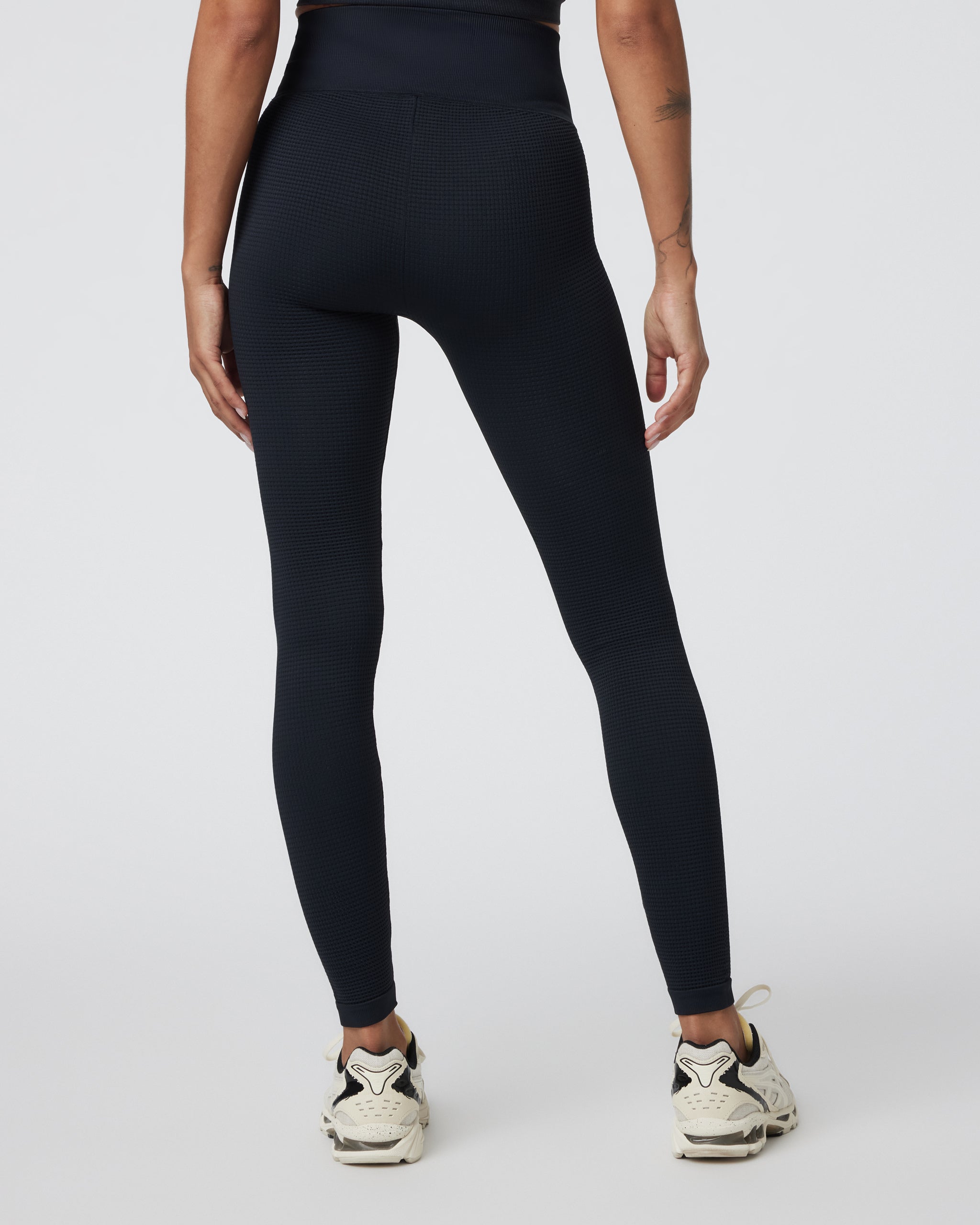 Waffle Seamless Legging | Black