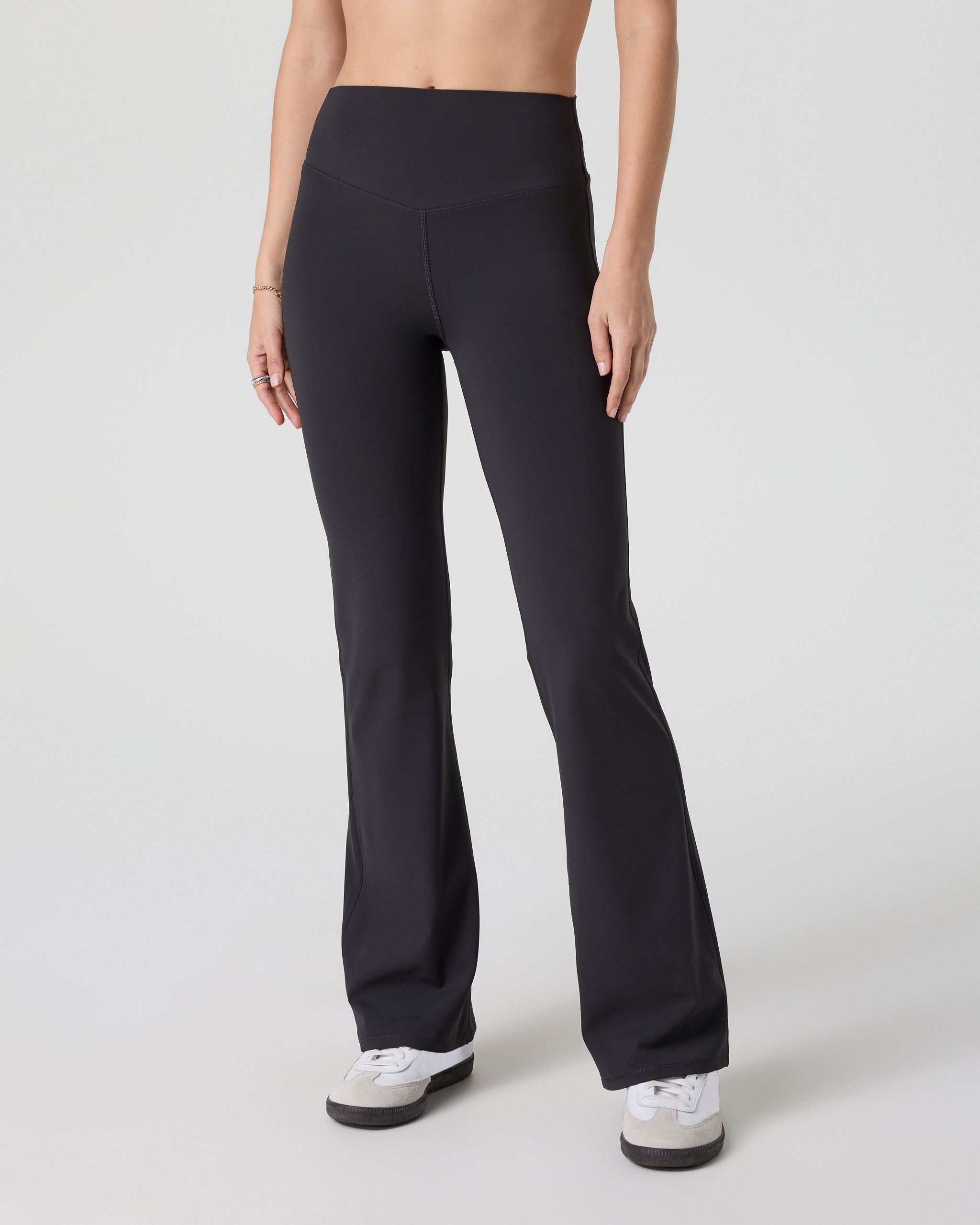 Chilled Out Bootcut | Washed Black