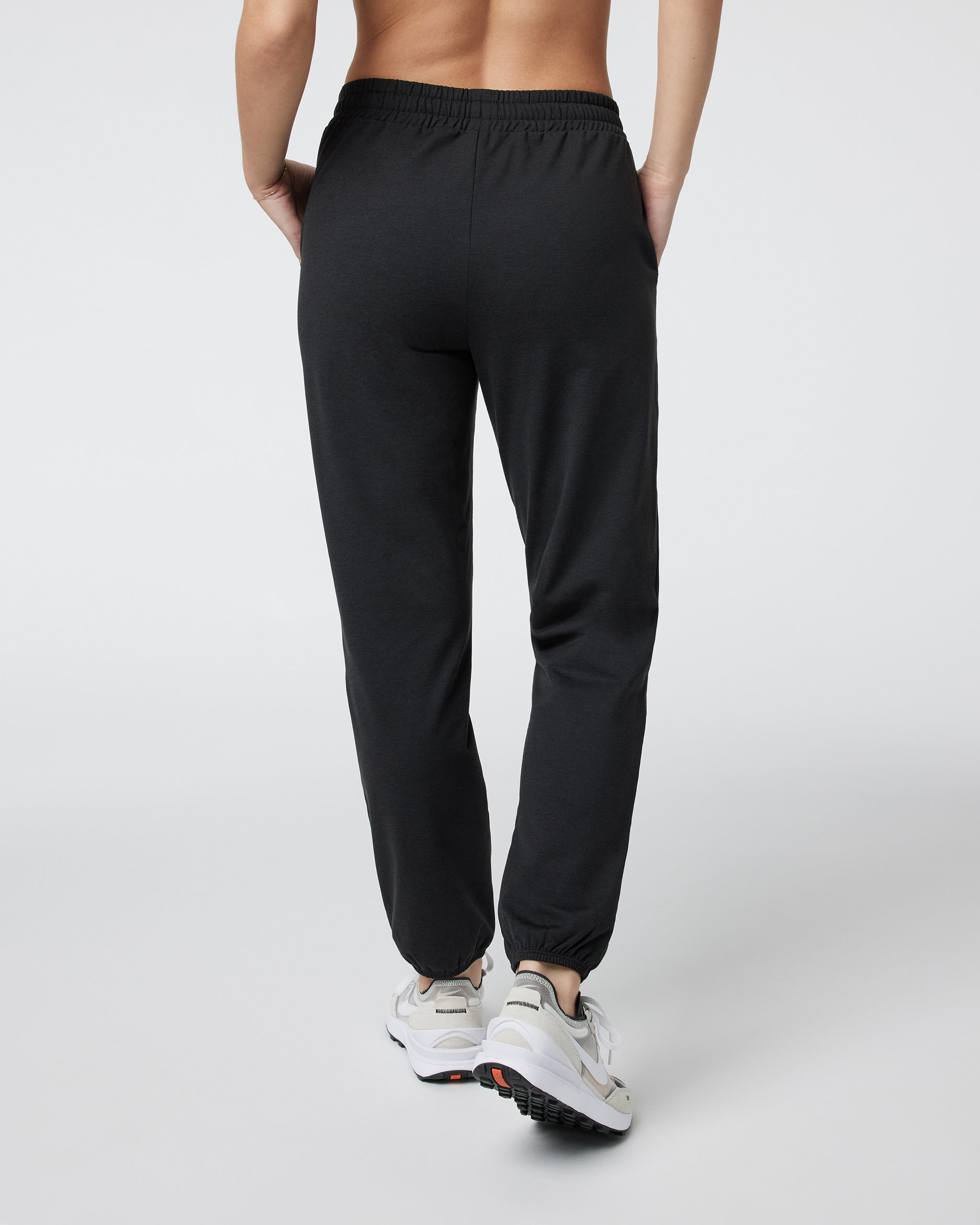 Granite Performance Jogger | Black Heather