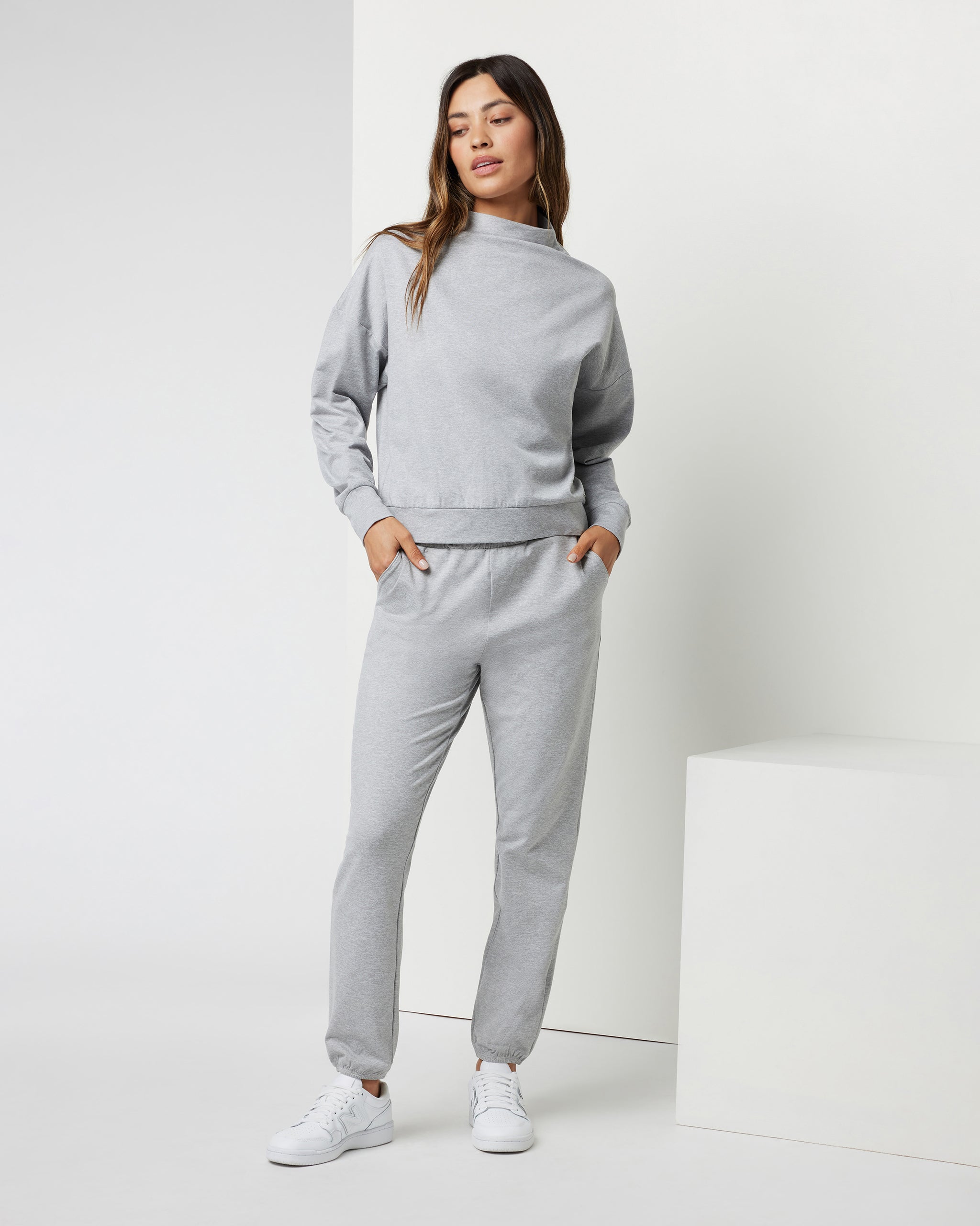 Granite Performance Jogger | Light Heather Grey