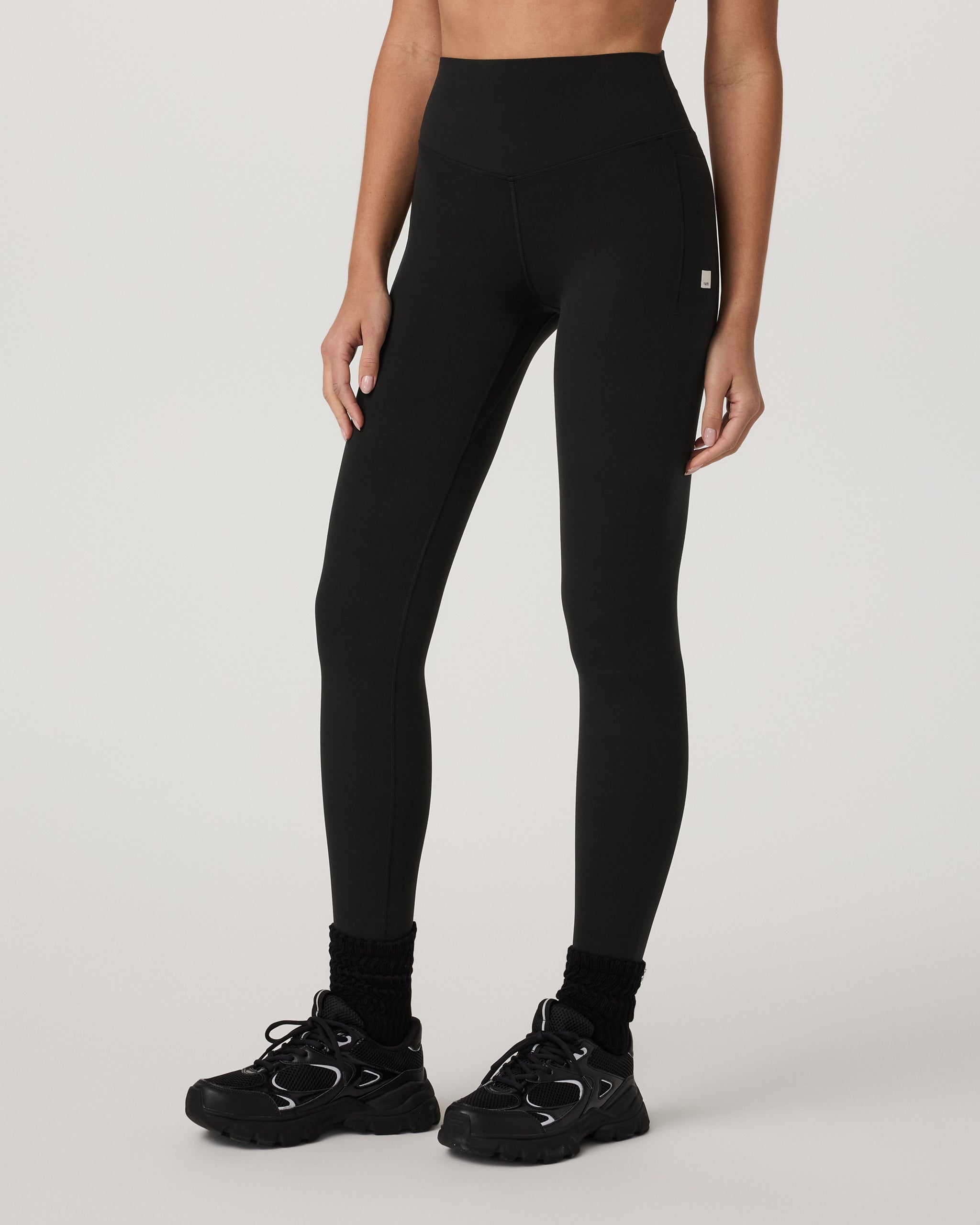 Vuori AllTheForm™ Pocket Legging | Black