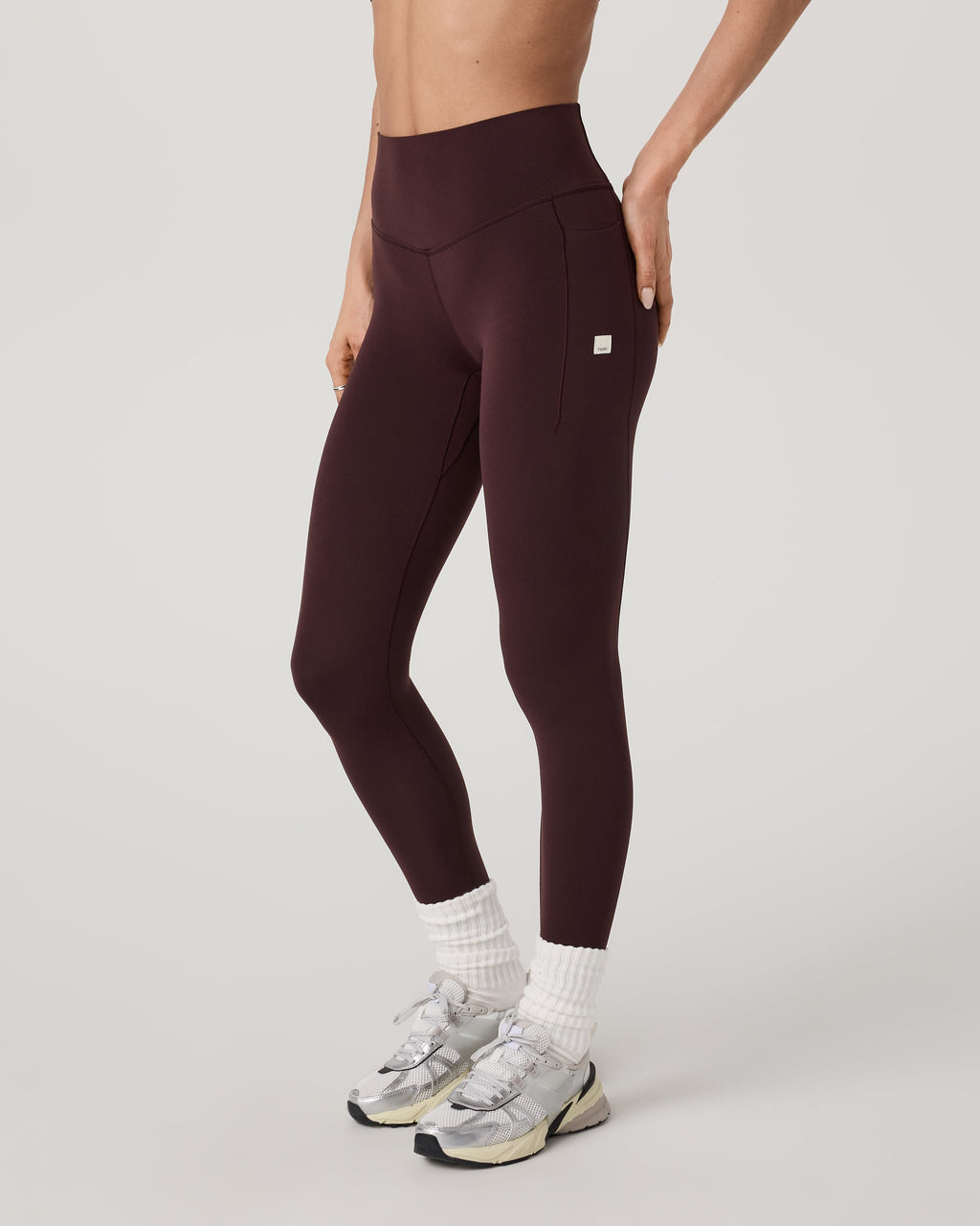 Vuori AllTheForm™ Pocket Legging | Raisin