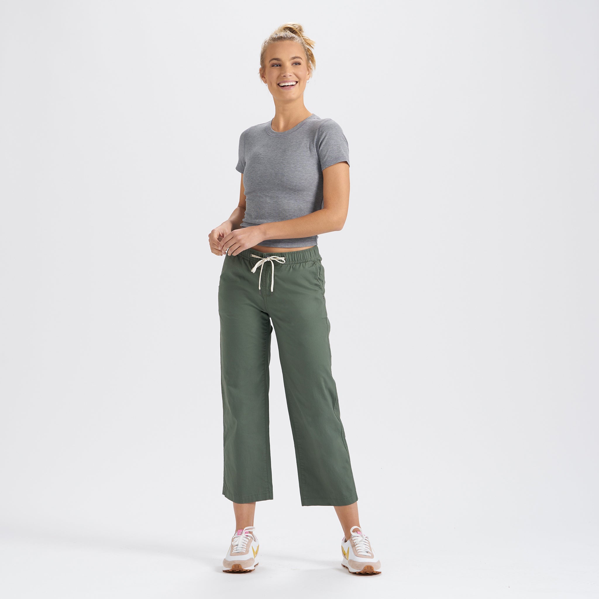 Pose Fitted Tee | Medium Heather Grey