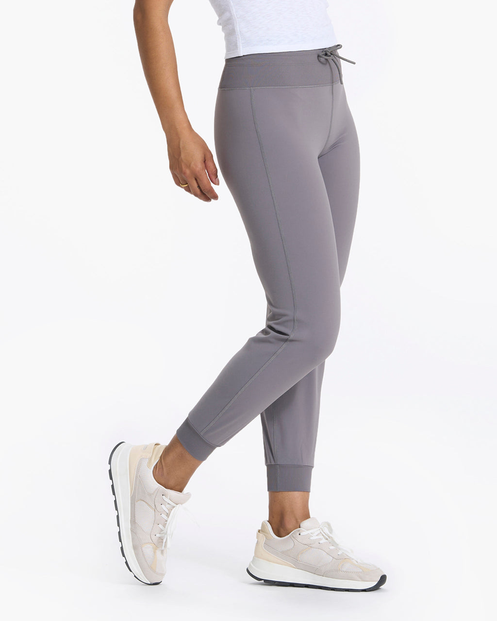 Daily Jogger | Smoke