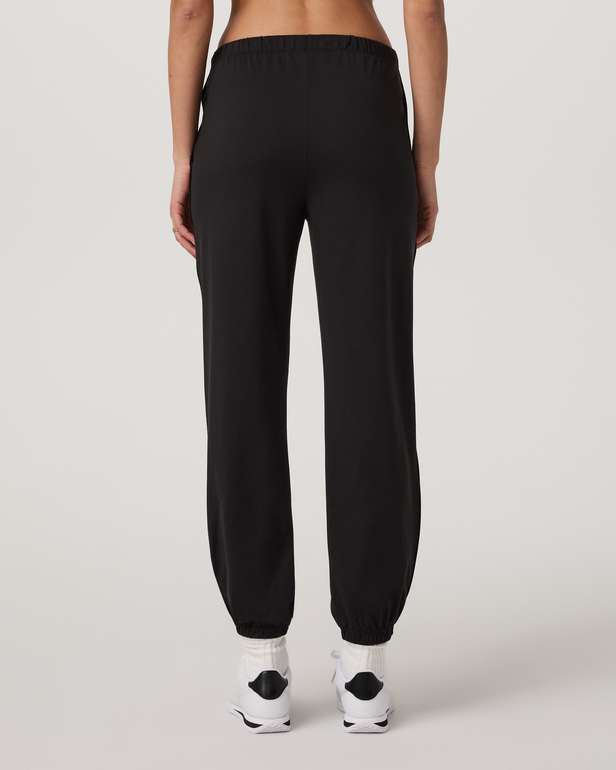 Halo Modern Sweatpant | Solid Black