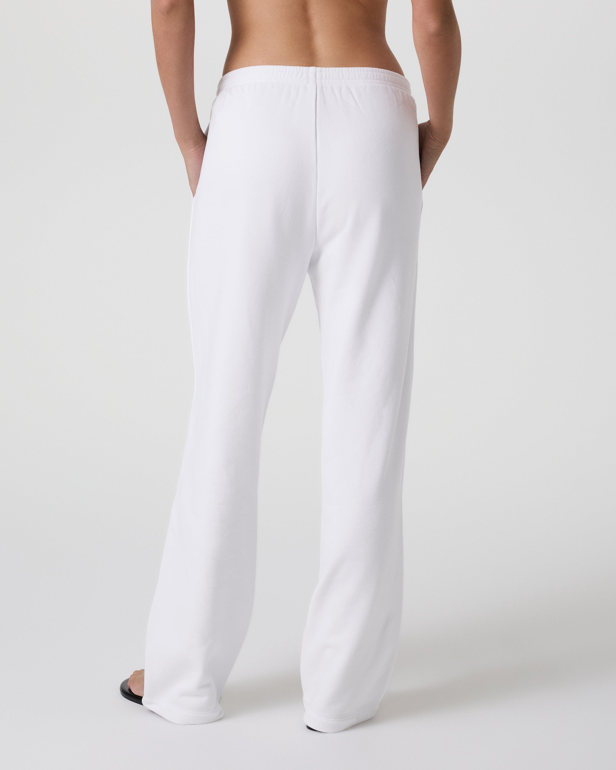 Sedona Straight Leg Sweatpant | White