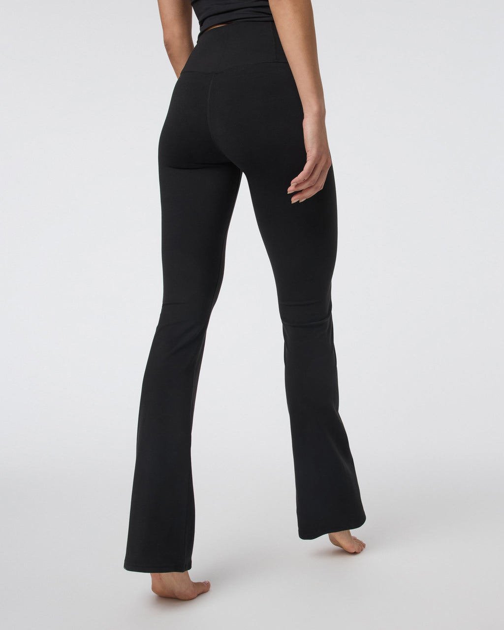 Vuori AllTheFeels™ Slim Flare - Long | Black