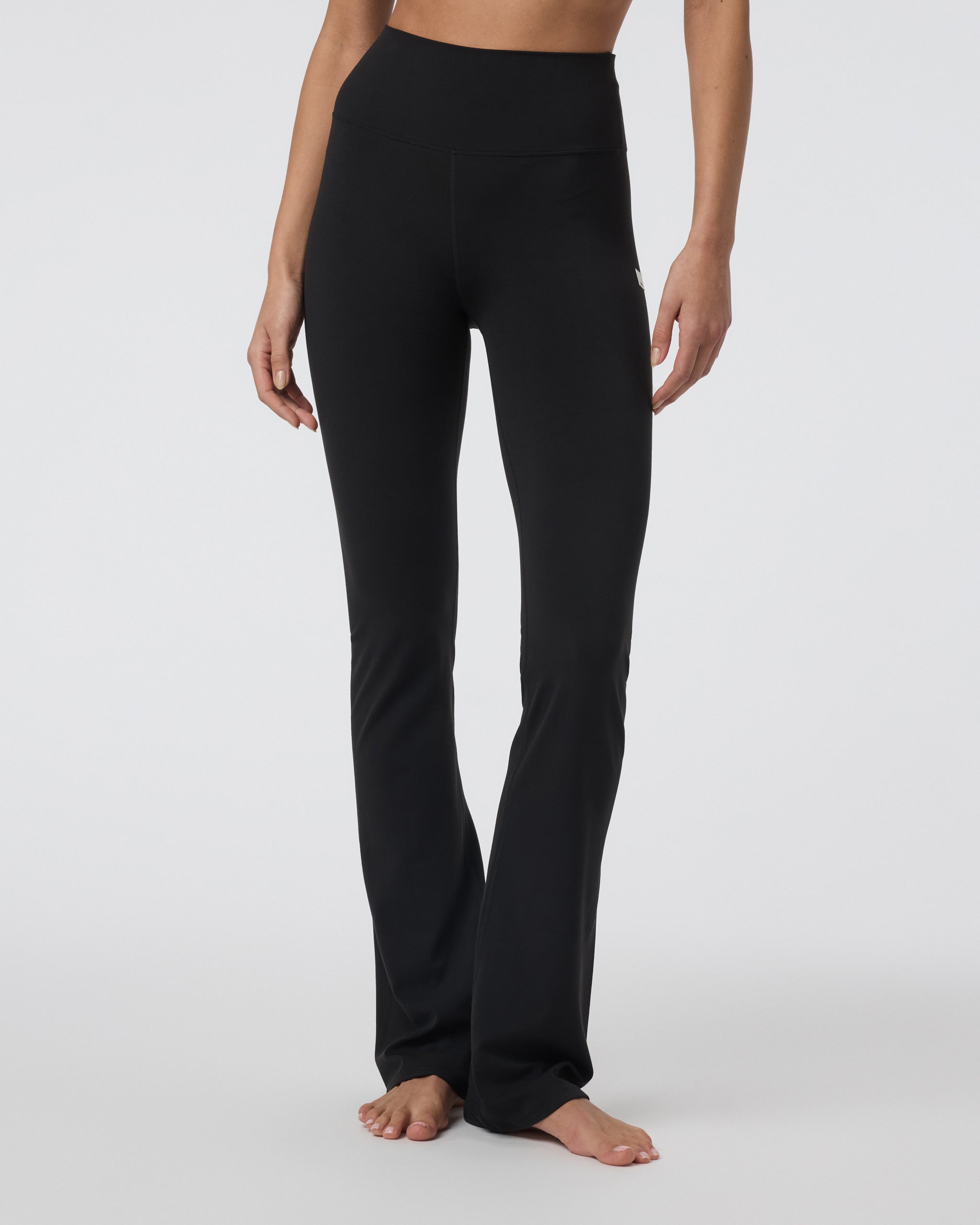 Vuori AllTheFeels™ Slim Flare - Long | Black