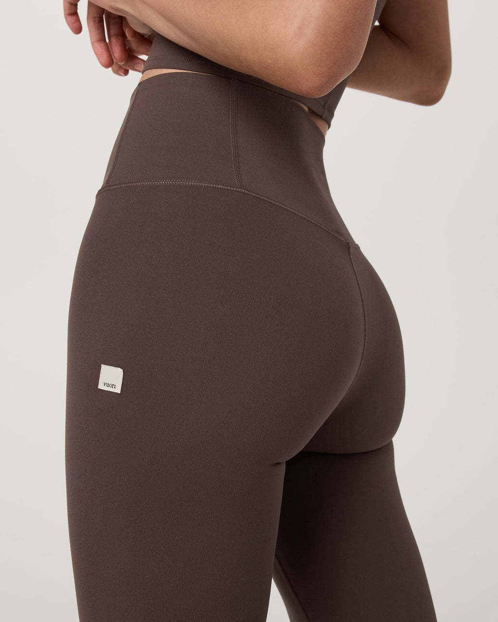 Vuori AllTheFeels™ Slim Flare - Short | Java