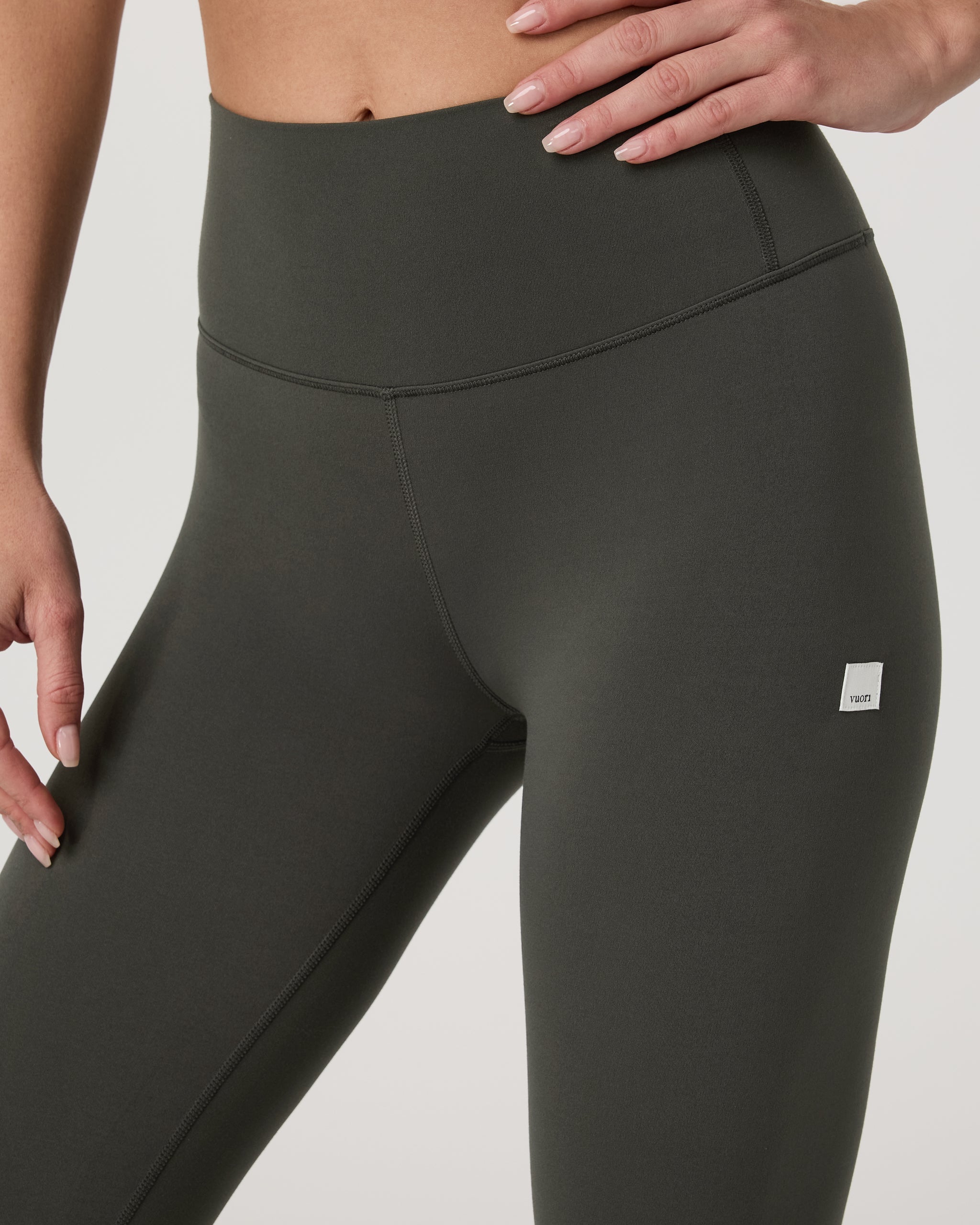 Vuori AllTheFeels™  Crop Legging | Kale