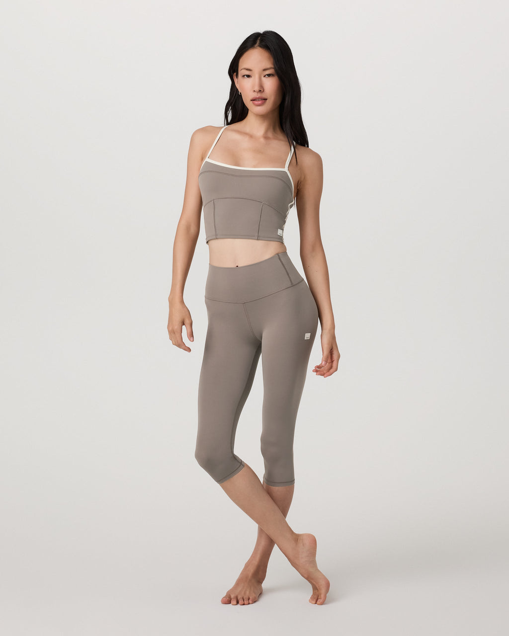 Vuori AllTheFeels™ Crop Legging | Smokey Taupe