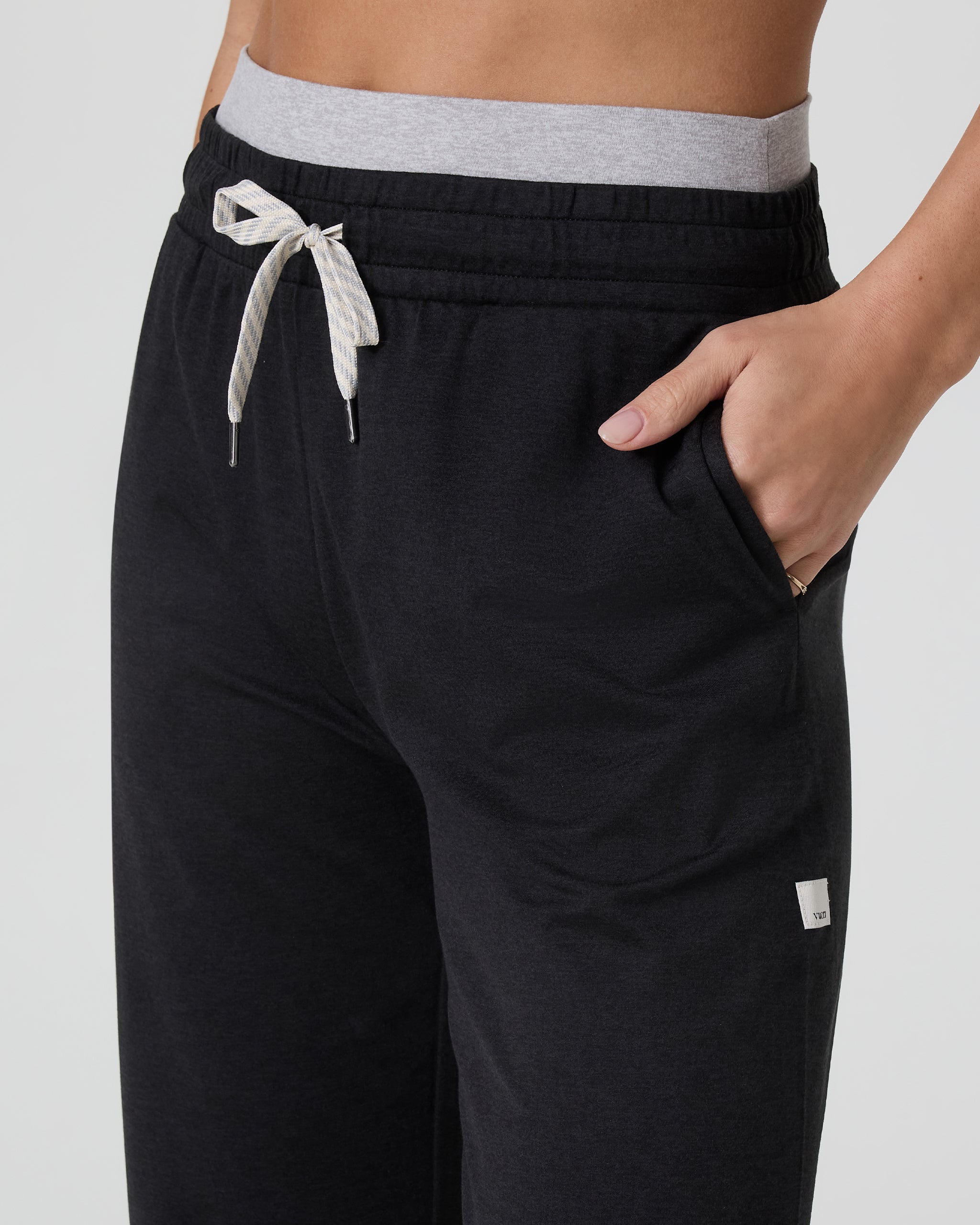 Halo Warm Up Straight Leg Pant | Black Heather