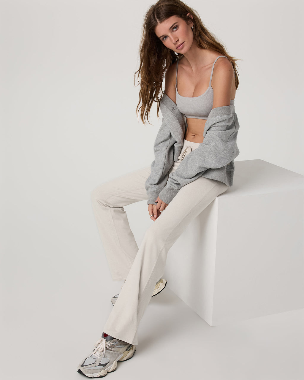 Halo Low Rise Slim Flare Pant | Ecru Heather