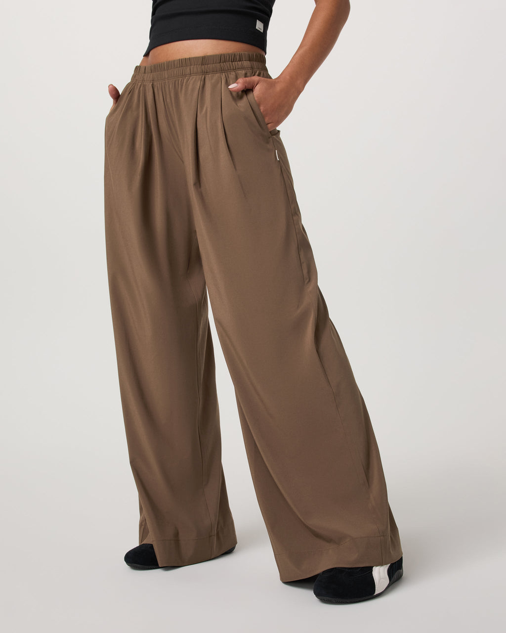 Villa Vibes Wideleg | Espresso