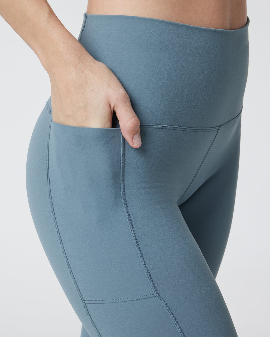 Studio Pocket Legging-Short | Smoke Blue