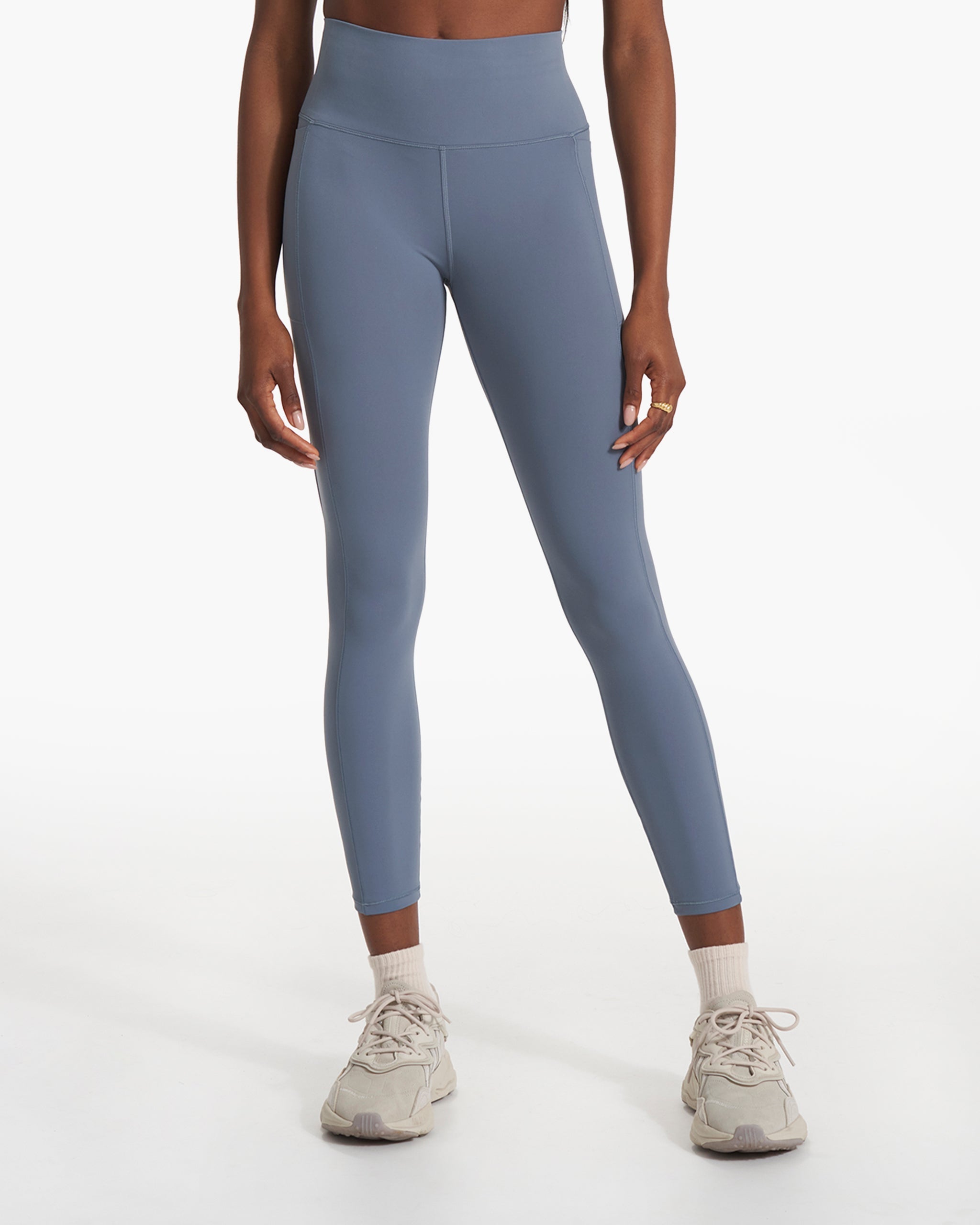 Studio Pocket Legging | Light Azure