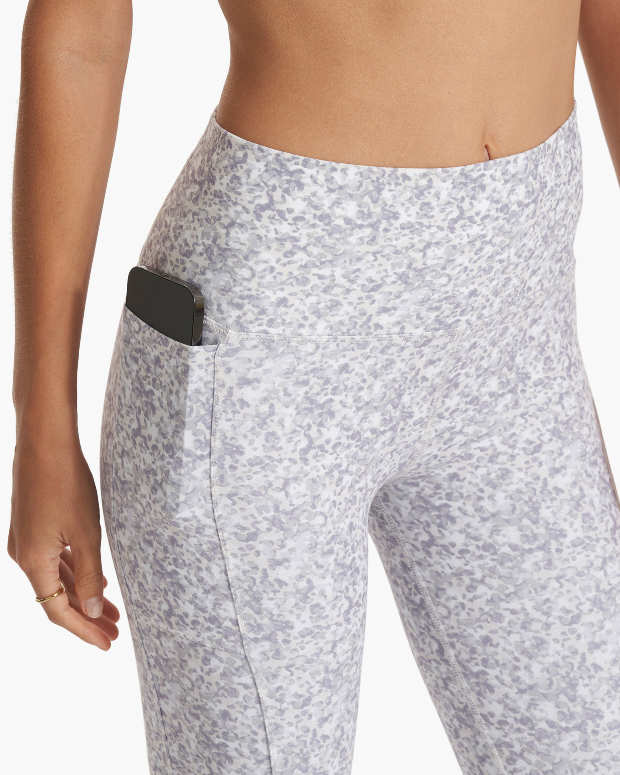 Studio Pocket Legging | Light Micro Mini Camo