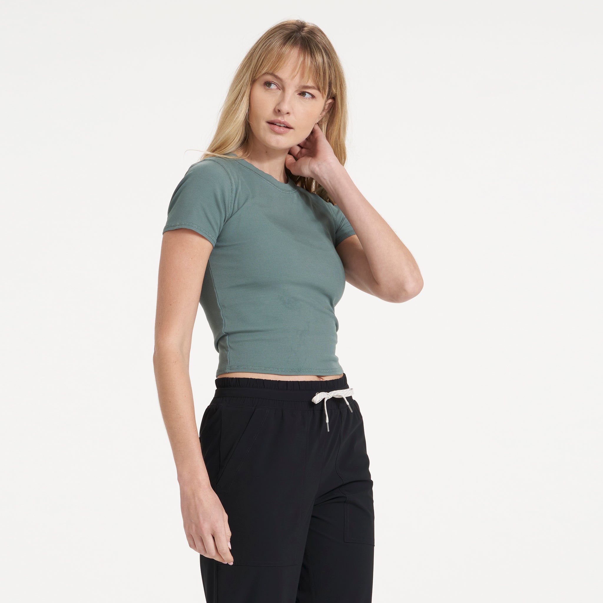 Pose Fitted Tee | Kelp