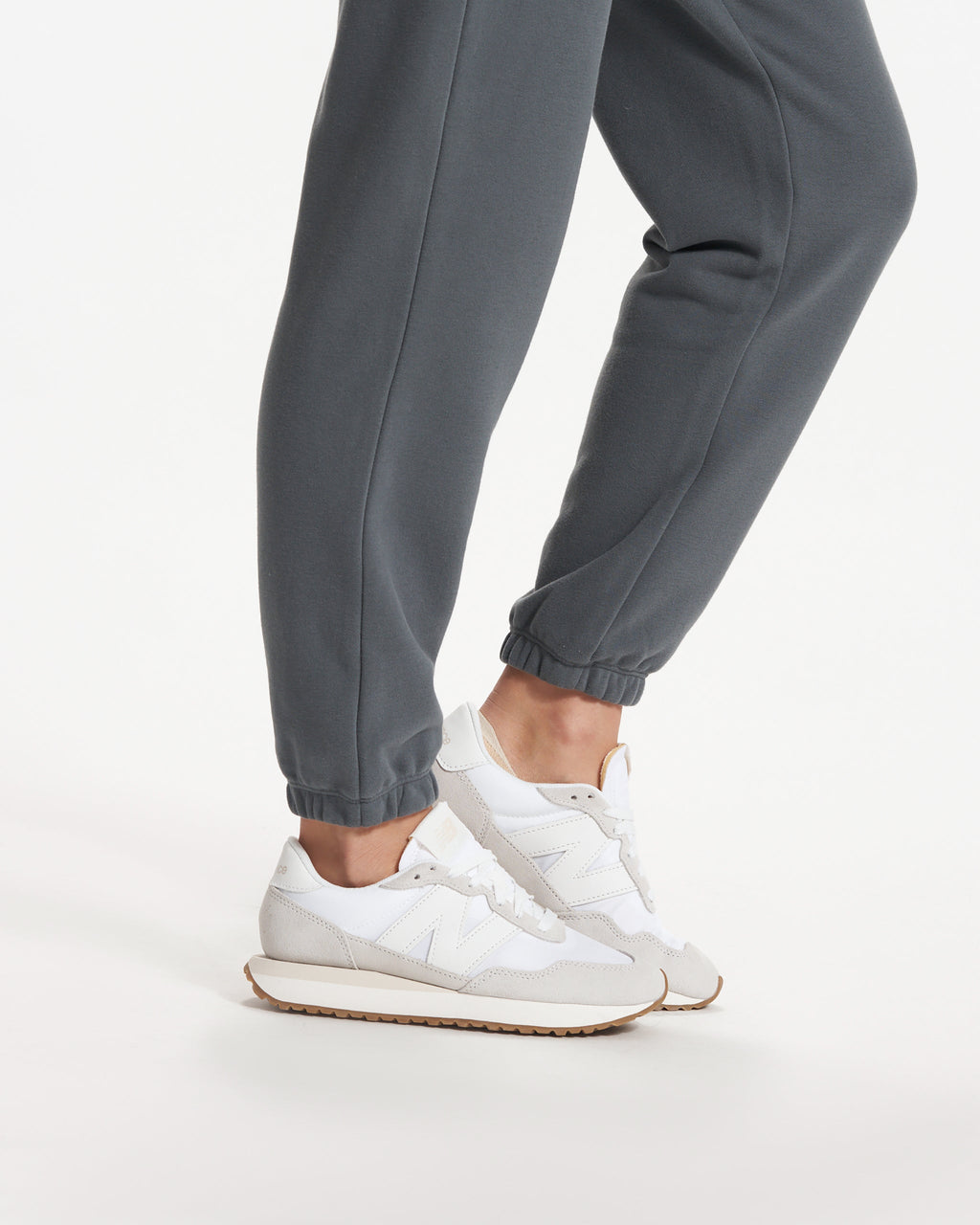 Sedona Jogger | Lake