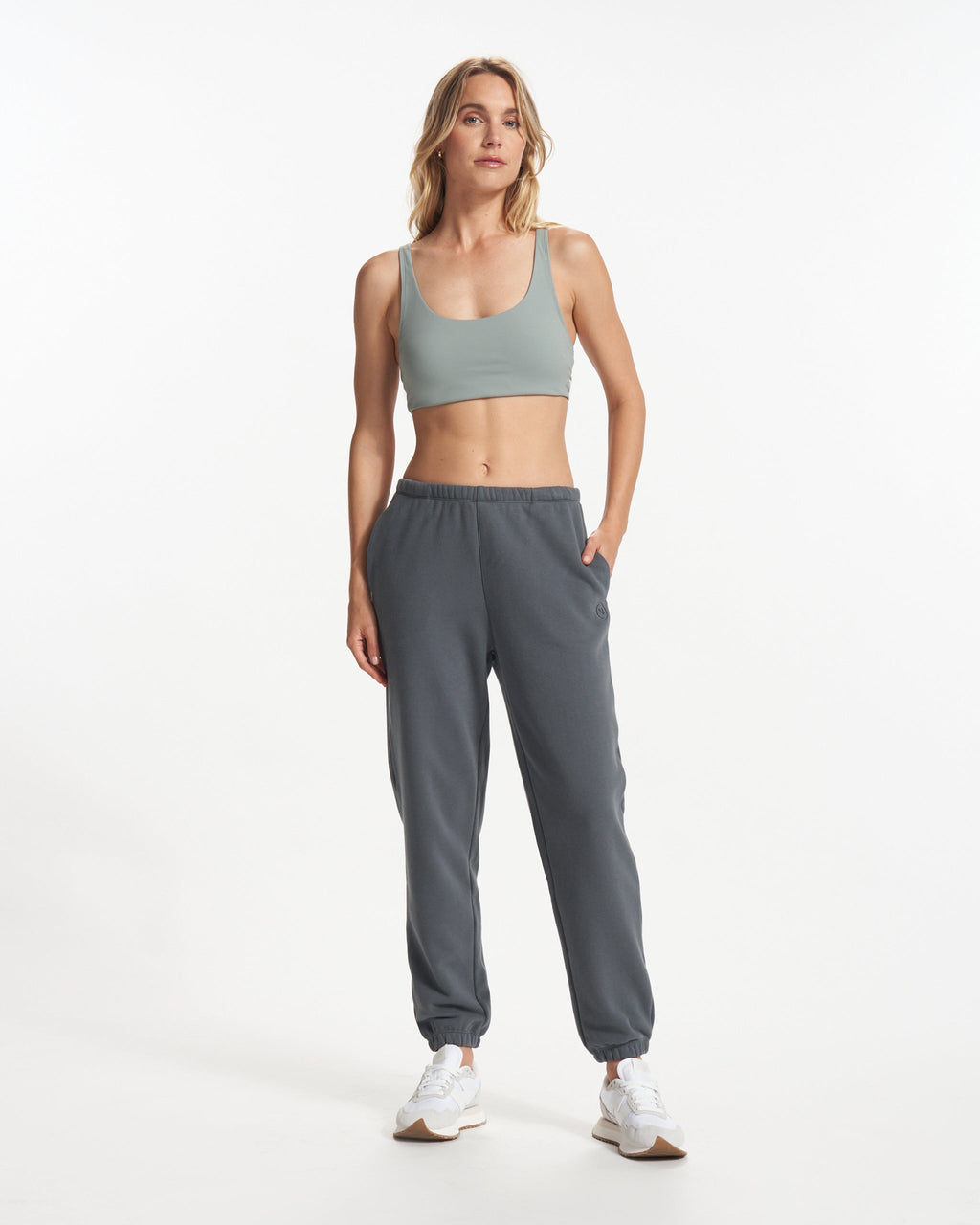 Sedona Jogger | Lake