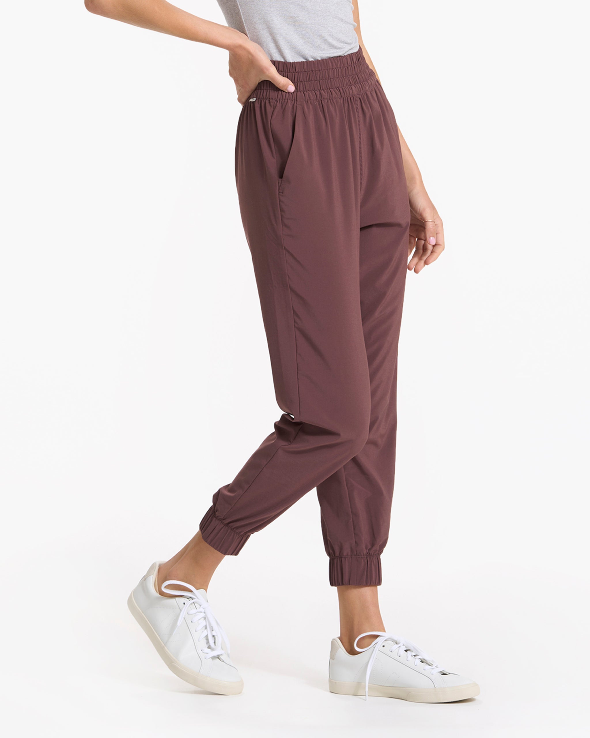 Villa Jogger | Chestnut