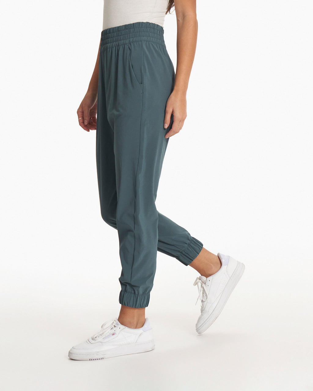 Villa Jogger | Stone