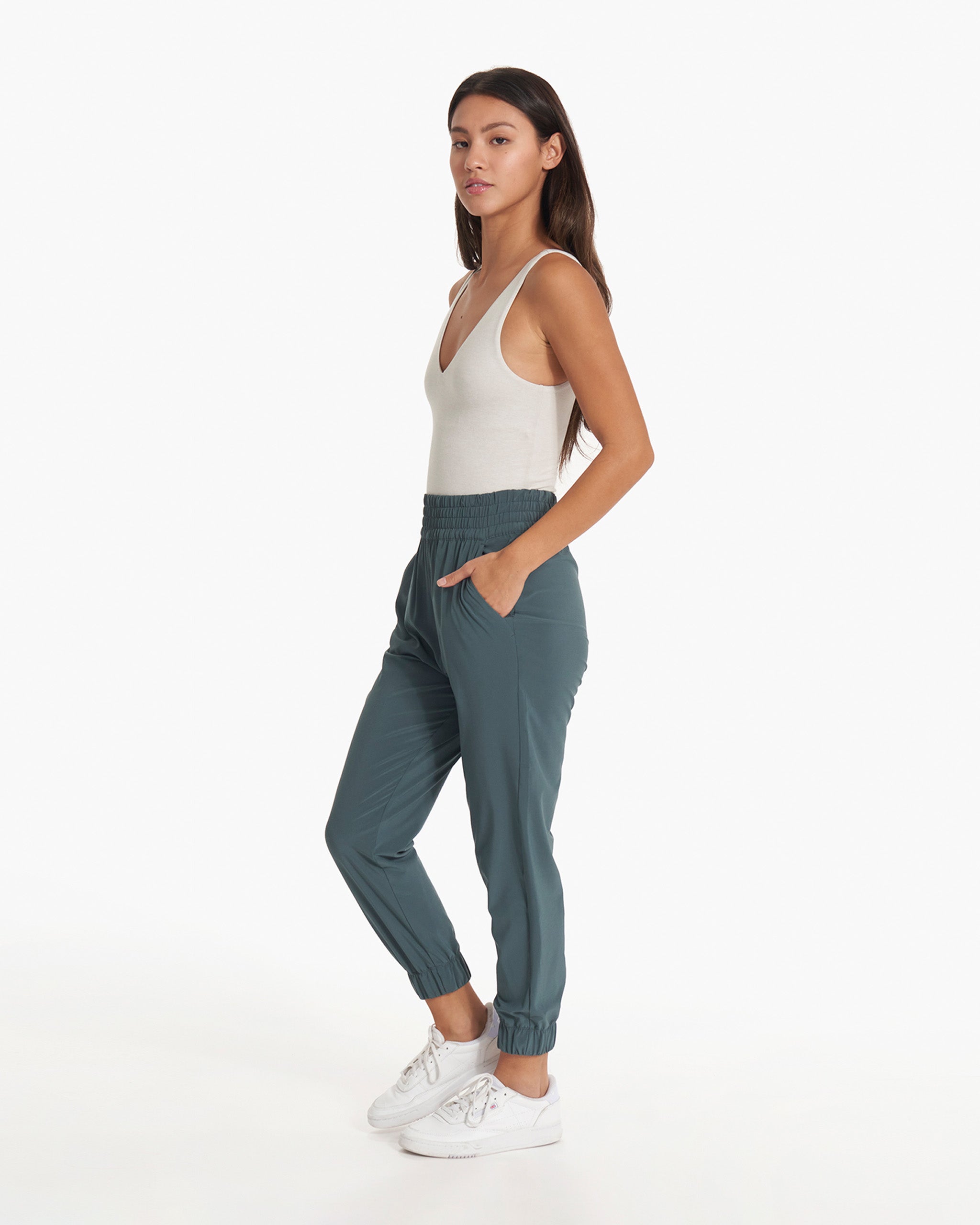 Villa Jogger | Stone