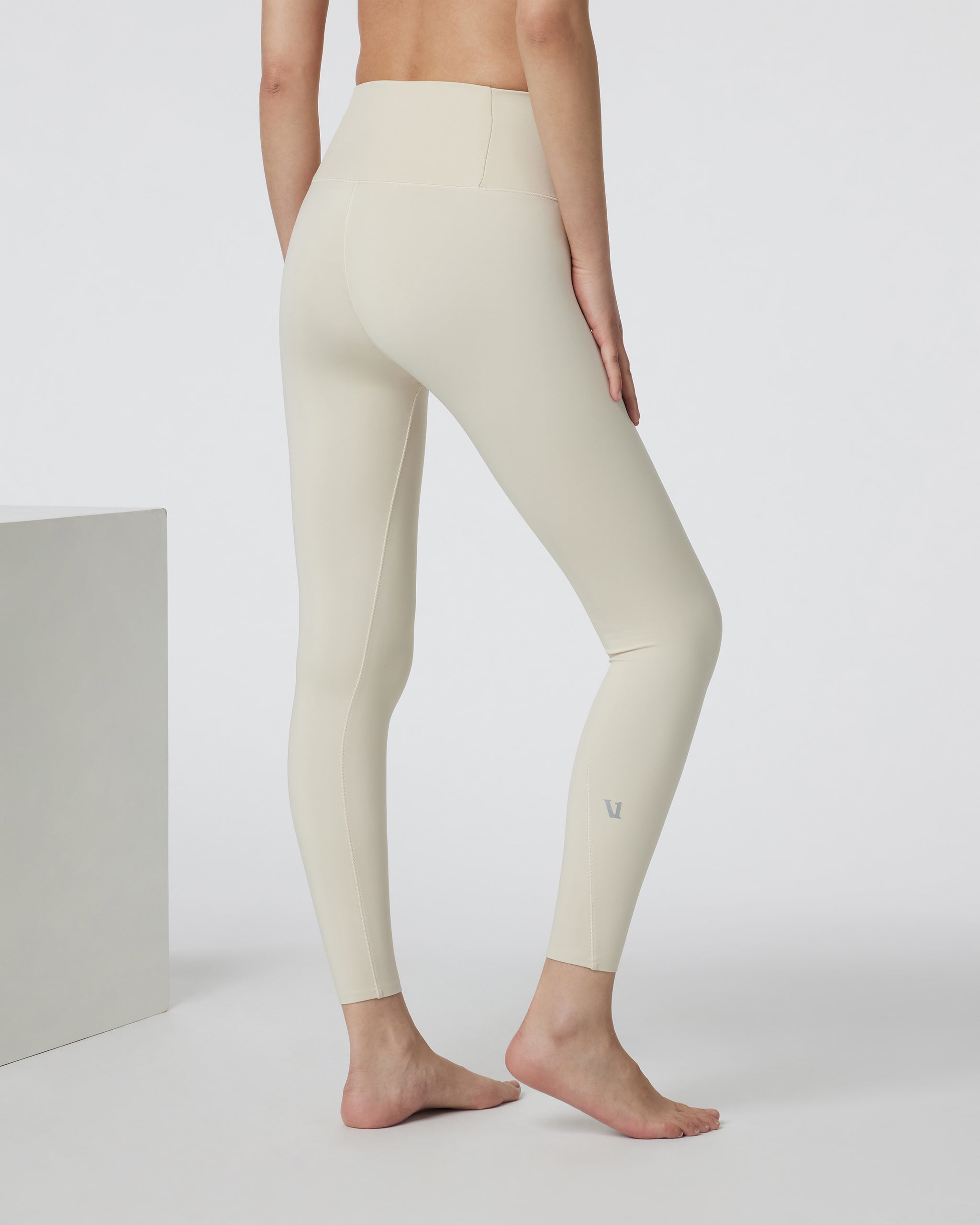 Evolve Legging | Bone