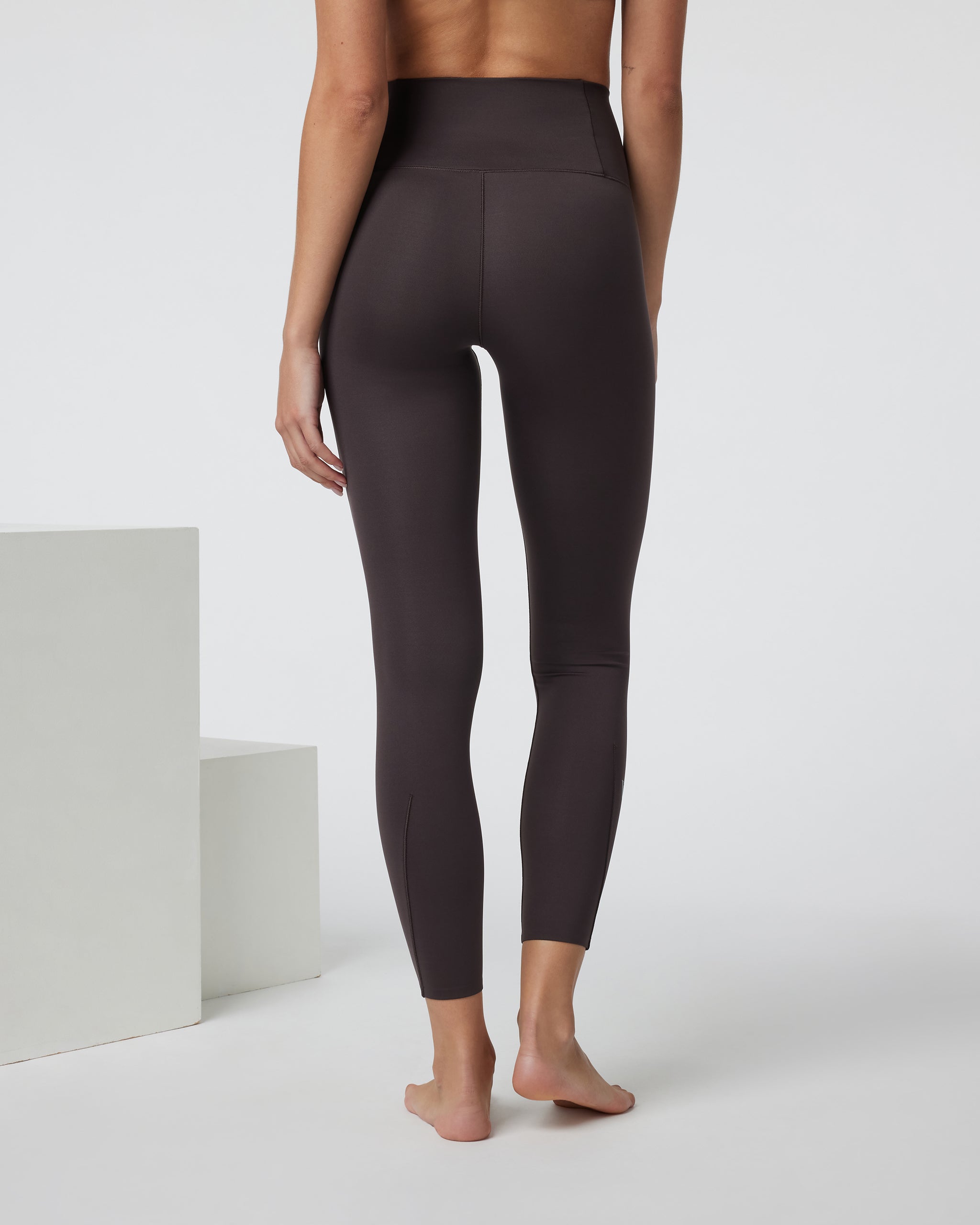 Evolve Legging | Sangria