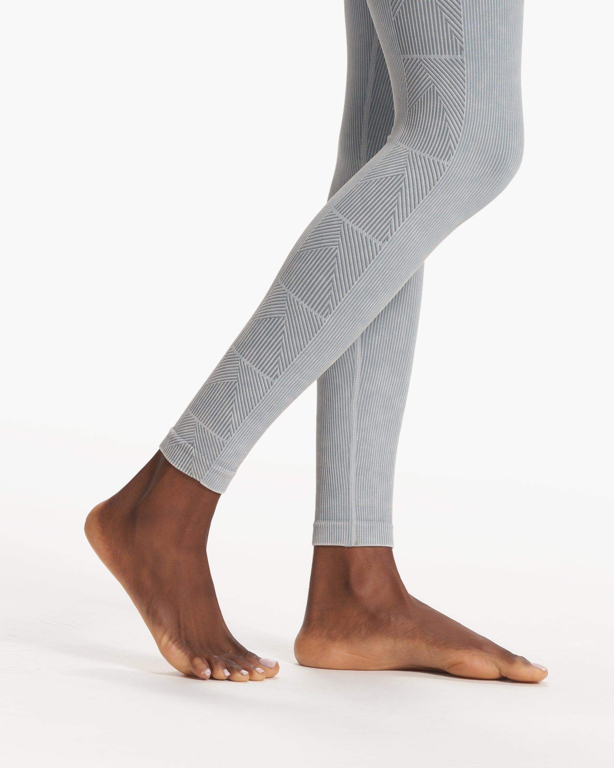 Helix Seamless Legging | Light Cloud