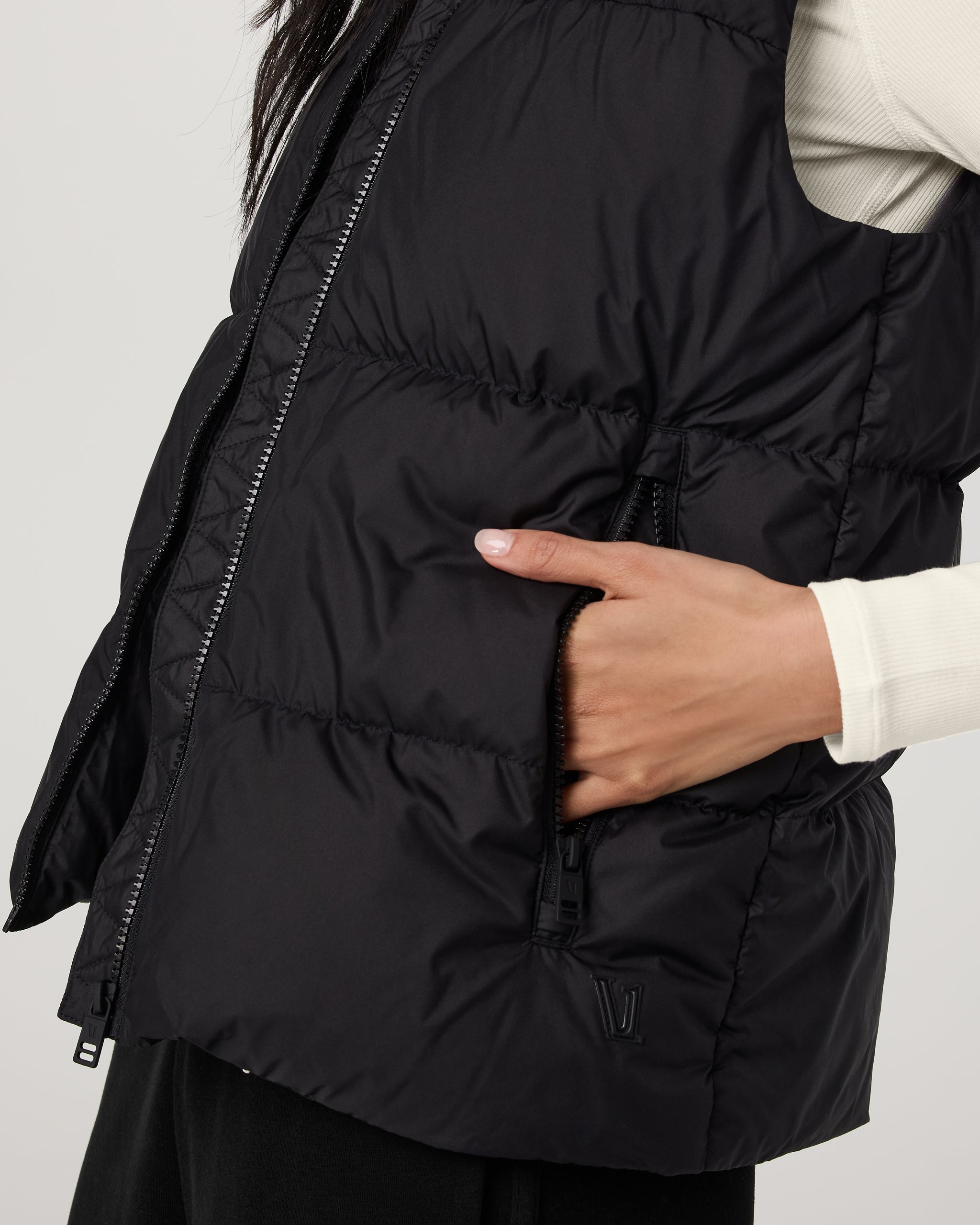 Alta Down Vest | Black