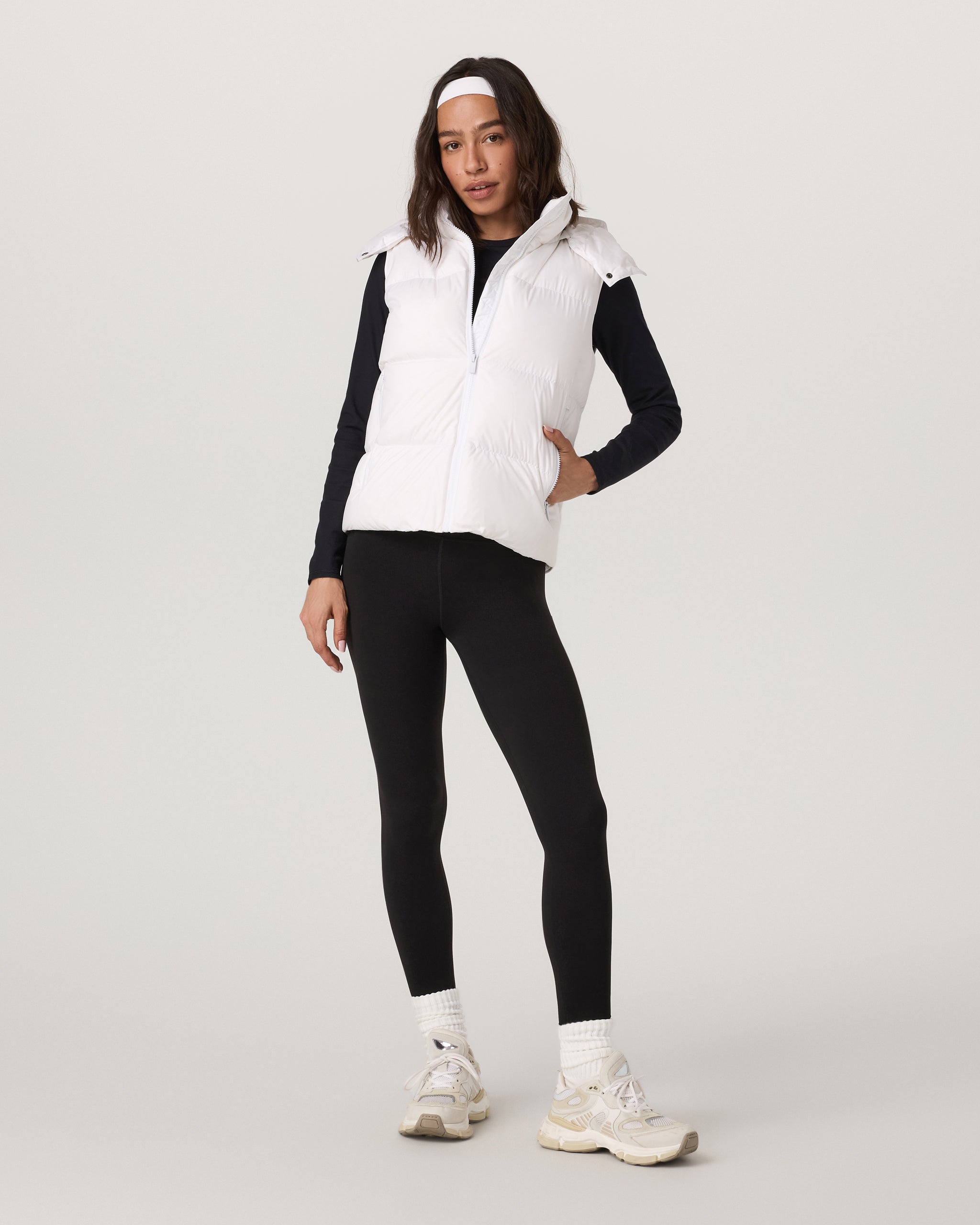 Alta Down Vest | White