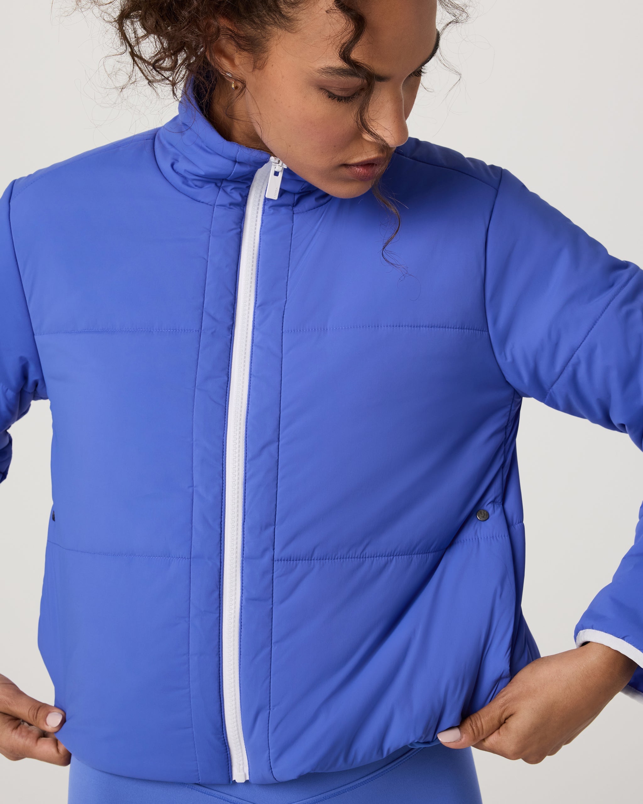 Canyon Insulated Venture Jacket | Bright Iris