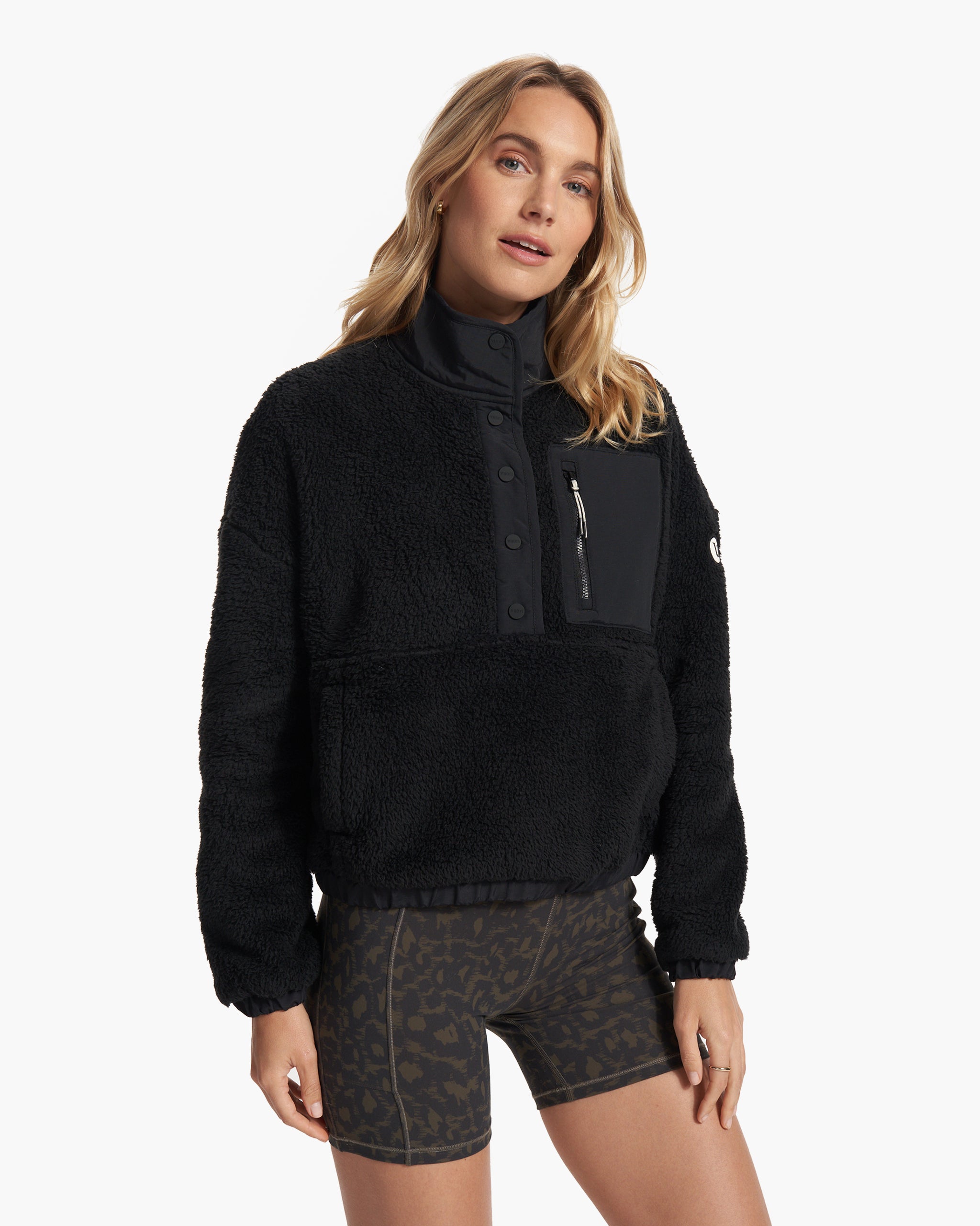 Cozy Sherpa Popover | Black