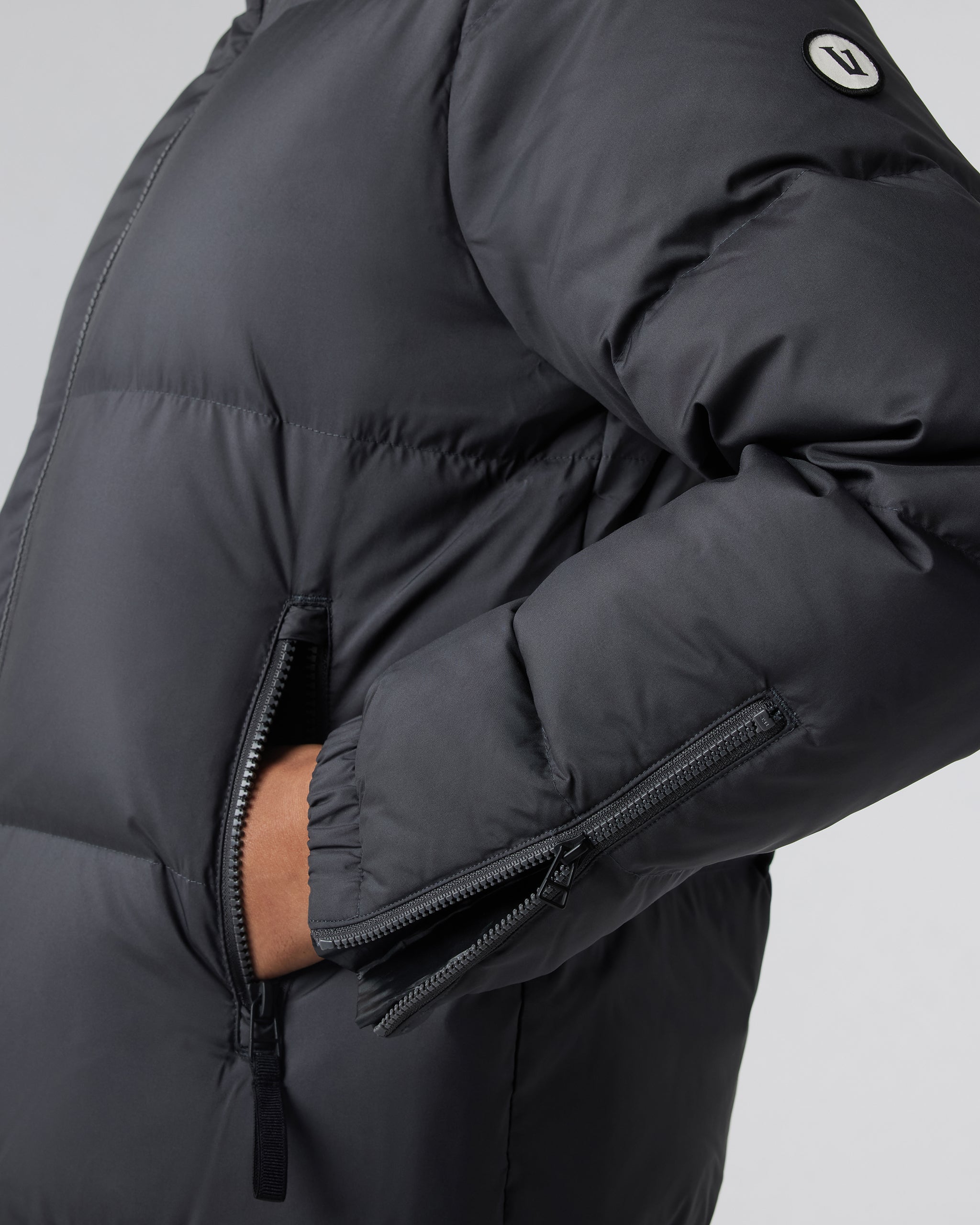 Hillside Down Jacket | Black