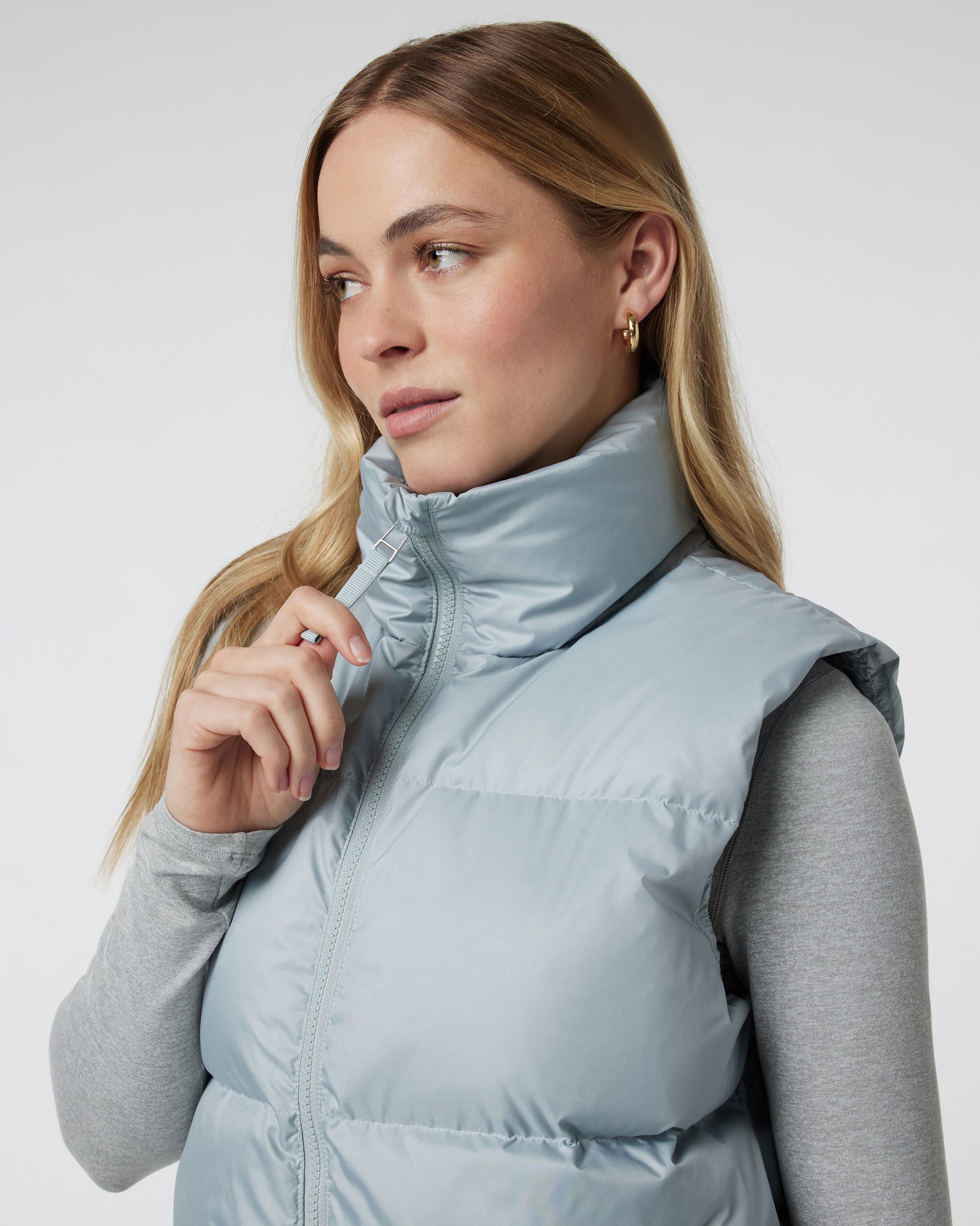 Hillside Down Vest | Chalk Blue