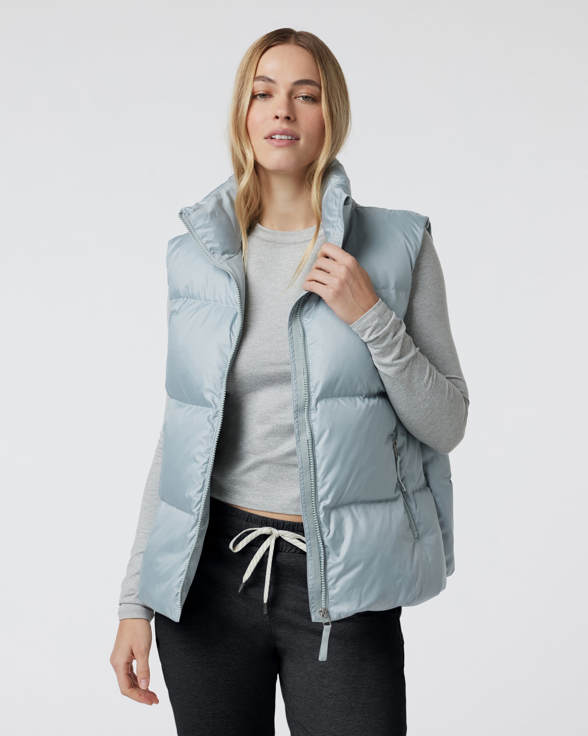 Hillside Down Vest | Chalk Blue