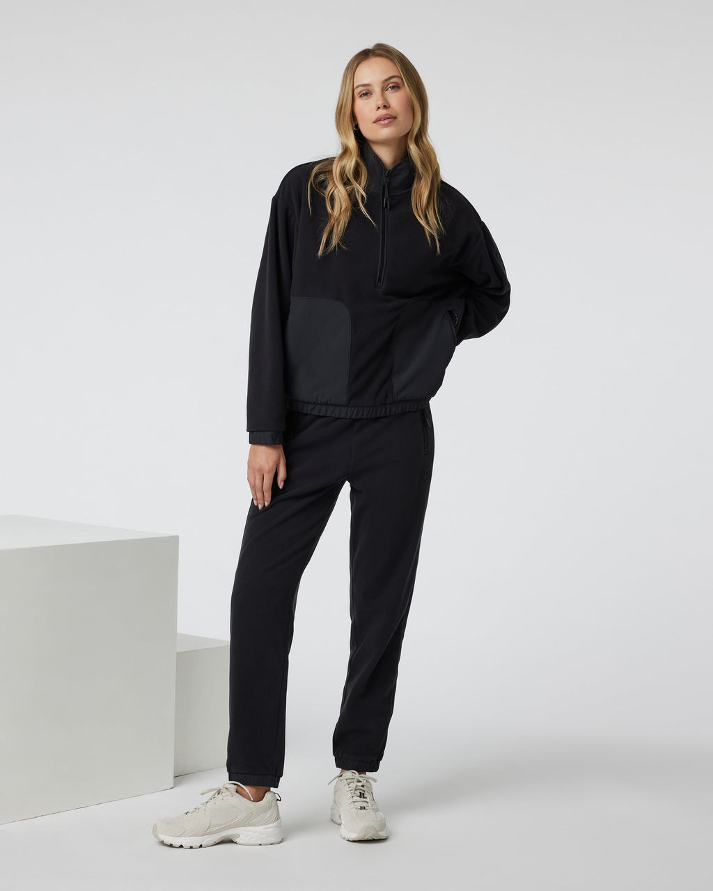 Women's Aspen Half Zip | Black