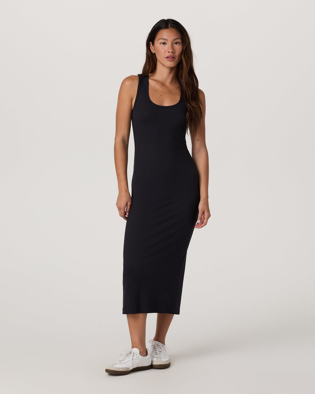 Pose Scoop Dress | Black