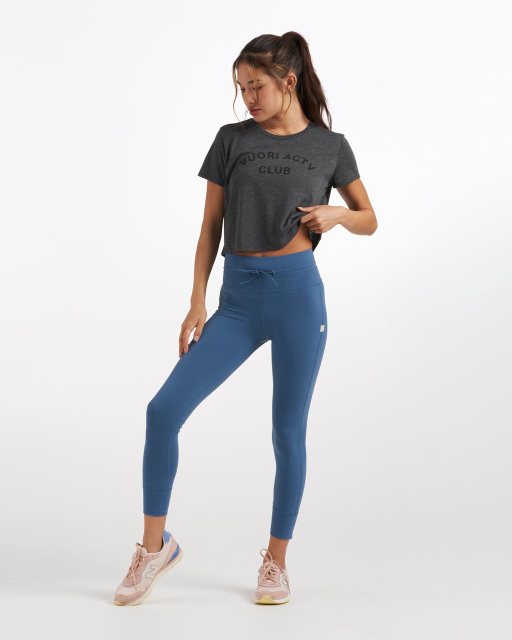 Womens ACTV Club Tee | Charcoal Heather