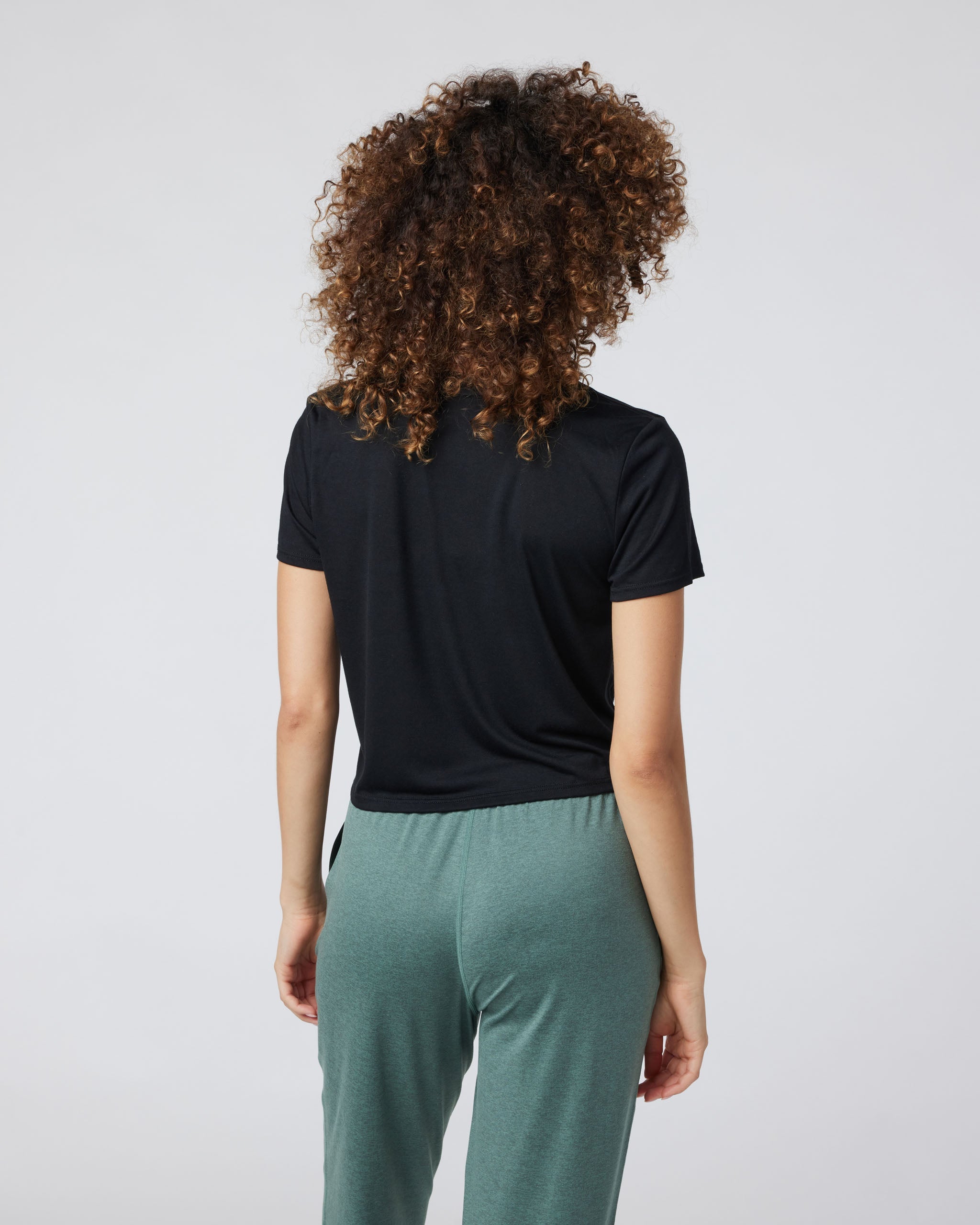 Coast Modern Tee | Black