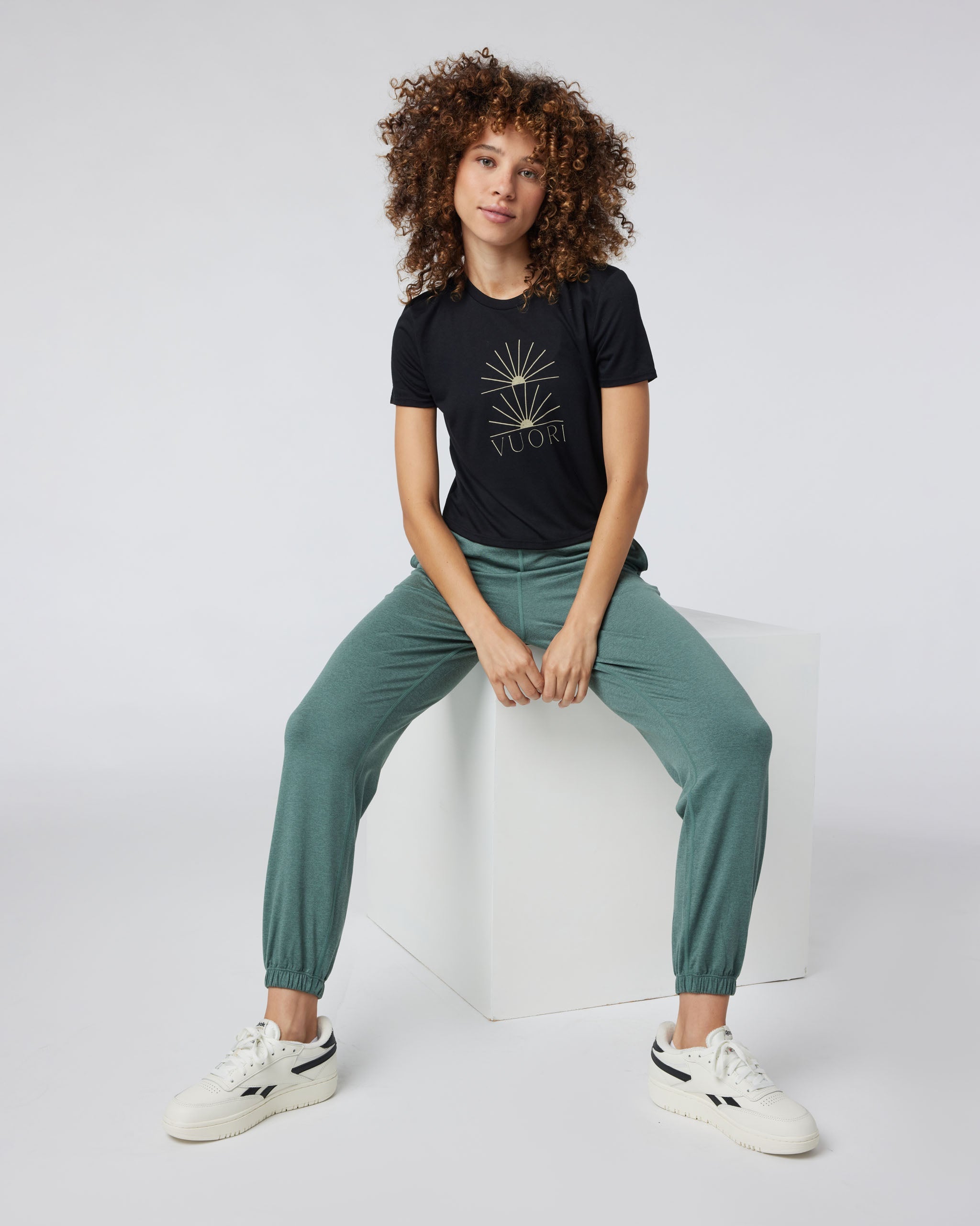Coast Modern Tee | Black