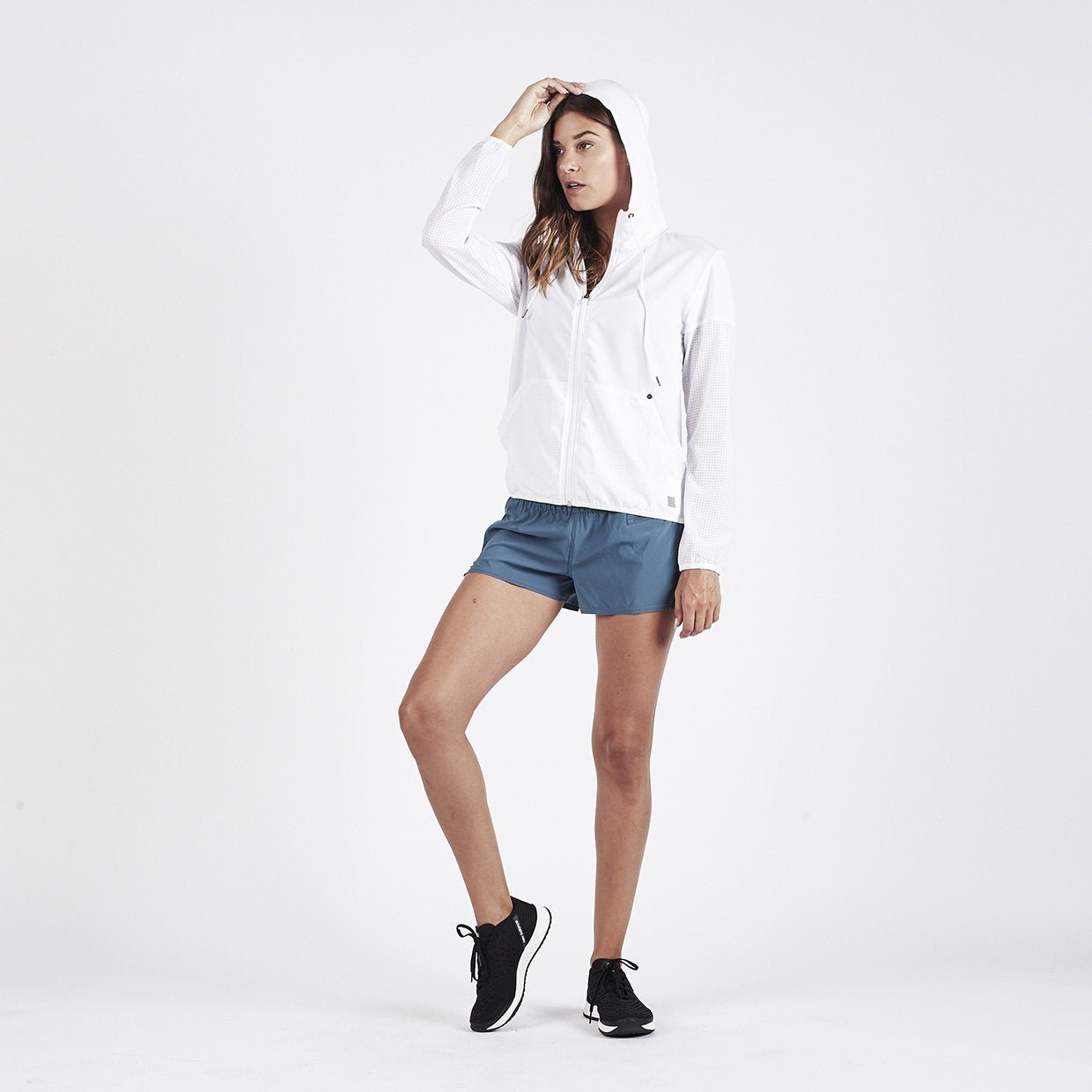 Stonesteps Windbreaker | White
